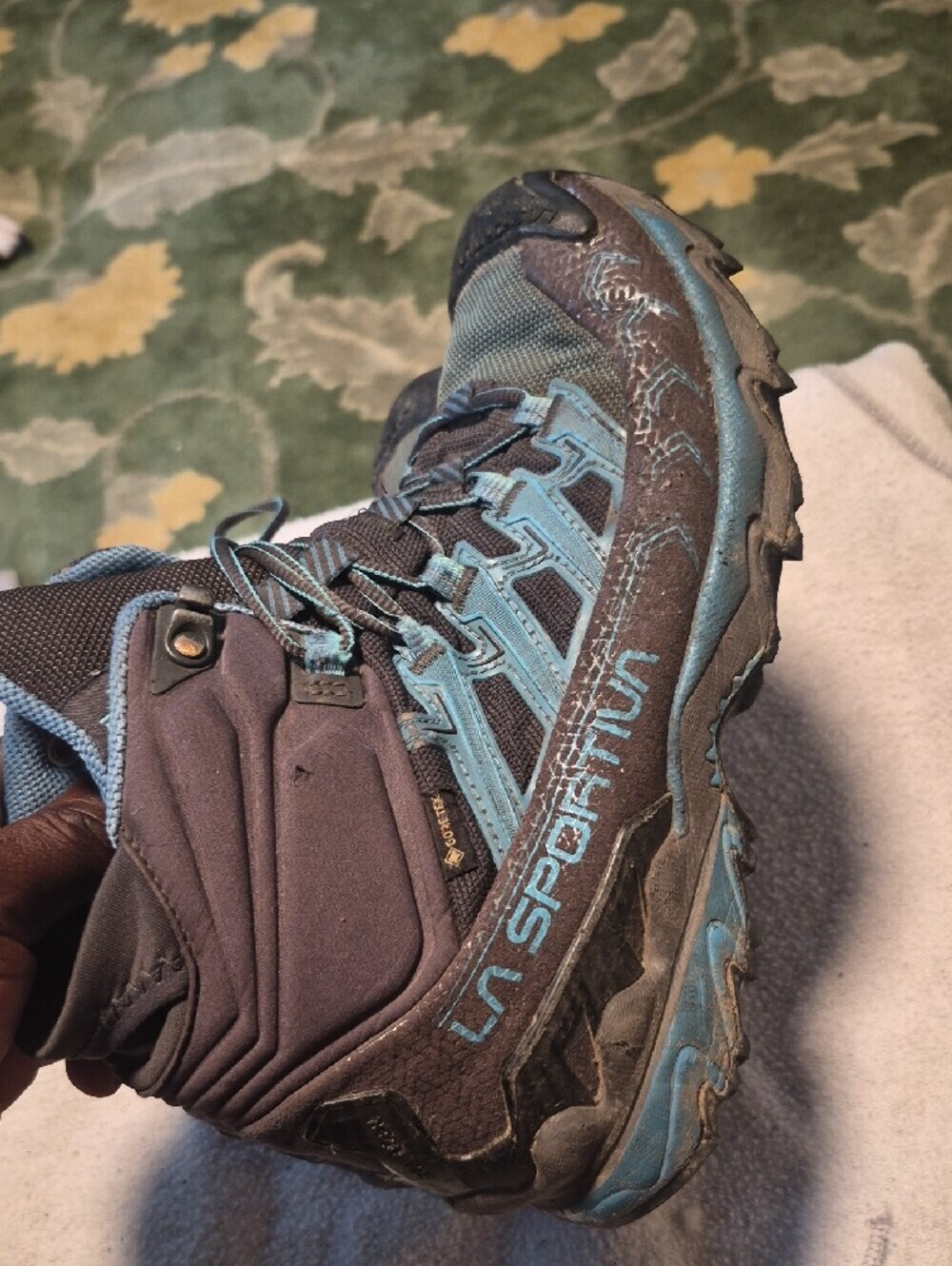 La Sportiva Men's Brown and Blue Trail Boots - Picture 3 of 8